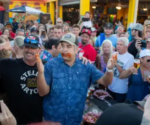 wing eating contest